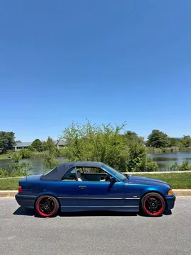 1997 BMW 323i Convertible