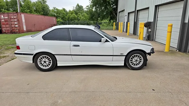 1997 BMW 328i Coupe
