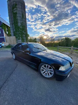1997 BMW 328i Sedan