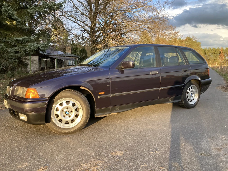 1997 BMW E36 3 Series - Image 2 of 31