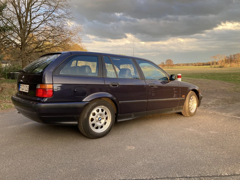 1997 BMW E36 3 Series - Image 9 of 31