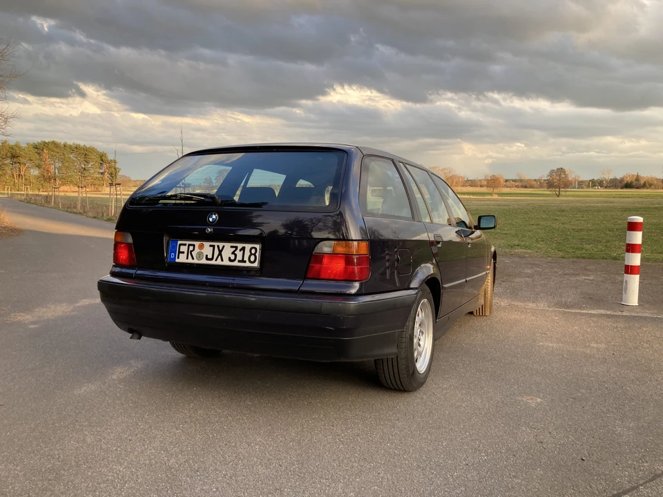 1997 BMW E36 3 Series - Image 10 of 31