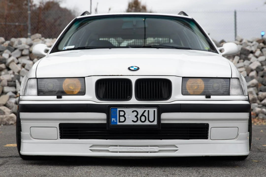 1997 BMW E36 3 Series - Image 2 of 31