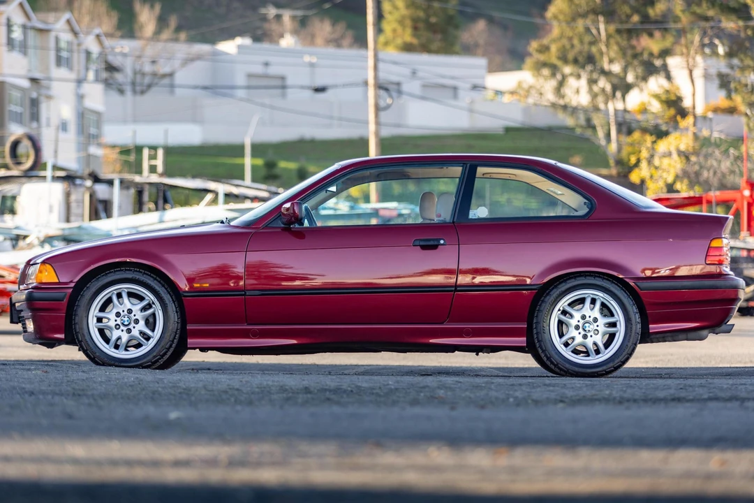 1997 BMW E36 3 Series - Image 3 of 31
