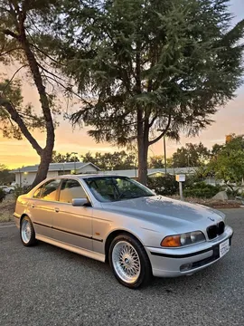 1997 BMW 5 Series 528i Sedan 4D