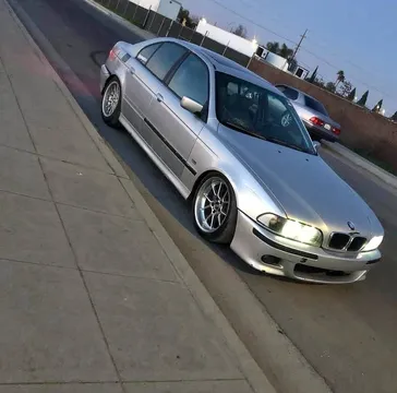 1997 BMW 5 Series 540i Sedan 4D