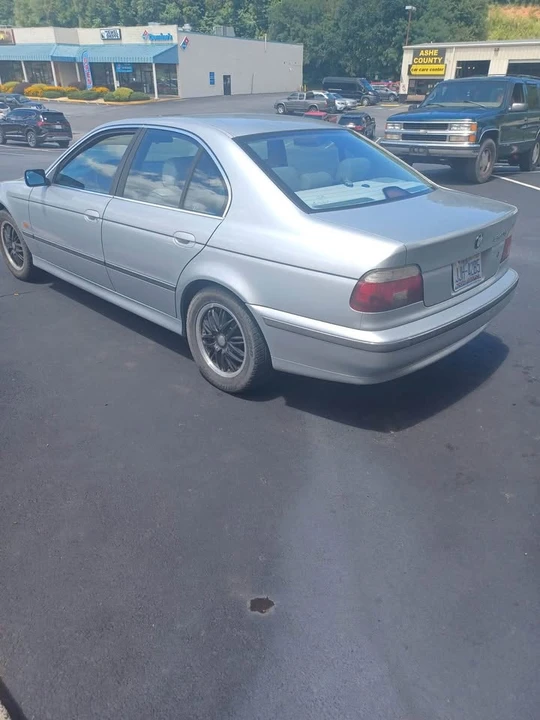 1997 BMW E39 540i - Image 2 of 9