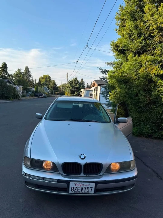 1997 BMW E39 540i - Image 5 of 8