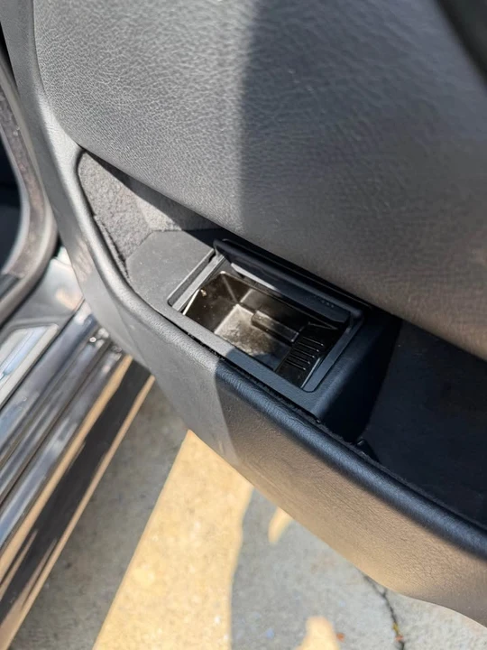 1997 BMW E39 540i - Image 11 of 20