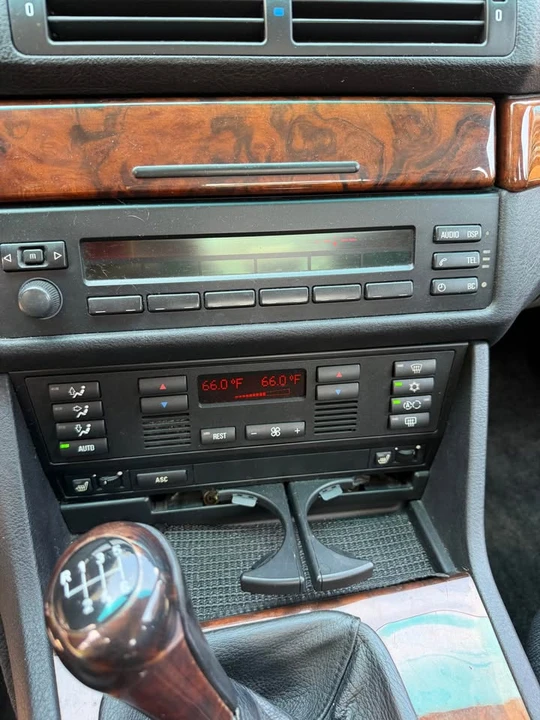 1997 BMW E39 540i - Image 8 of 20