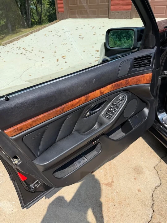1997 BMW E39 540i - Image 6 of 20