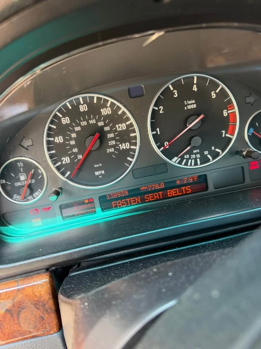 1997 BMW E39 540i - Image 7 of 20