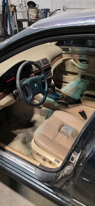 1997 BMW E39 540i - Image 5 of 6