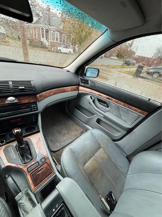 1997 BMW E39 540i - Image 9 of 10