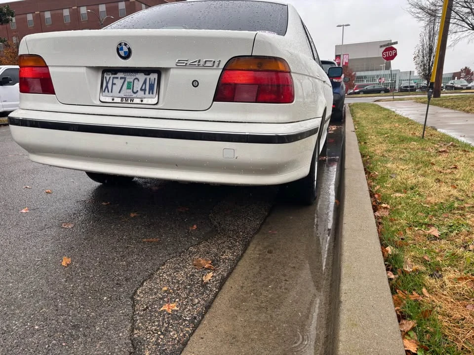 1997 BMW E39 540i - Image 2 of 10