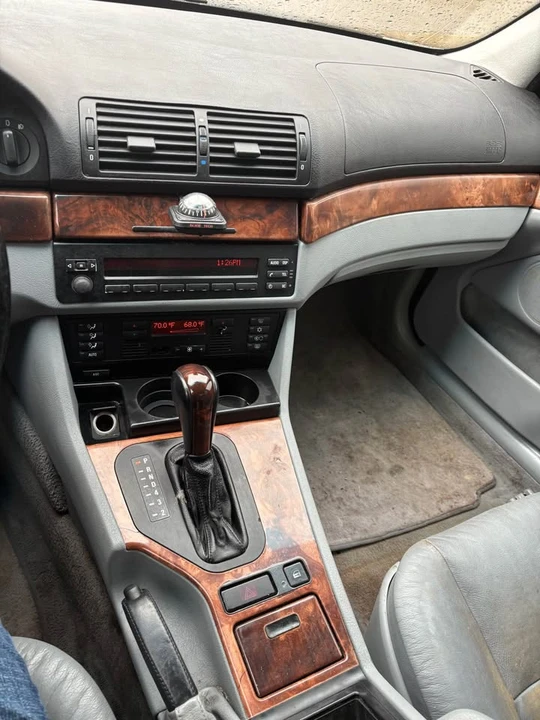 1997 BMW E39 540i - Image 8 of 10