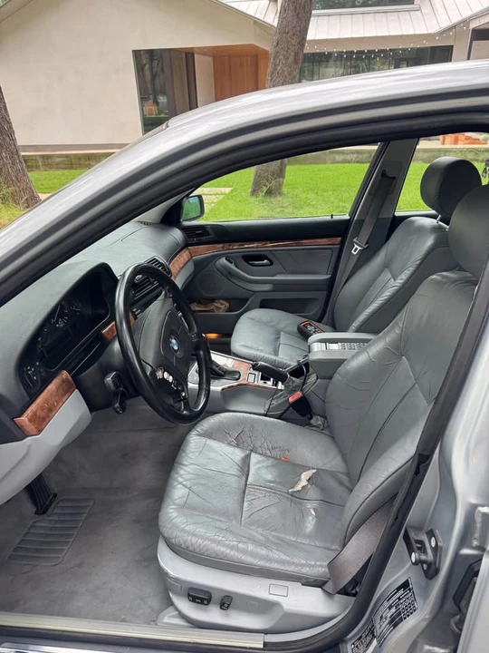 1997 BMW E39 540i - Image 10 of 12