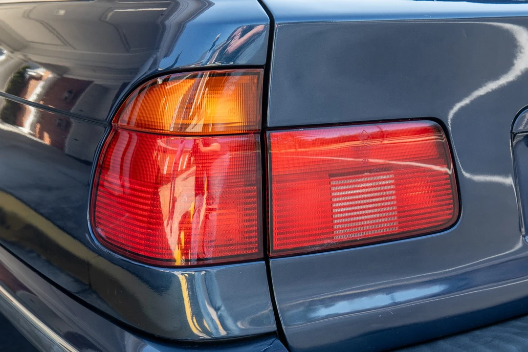 1997 BMW E39 5 Series - Image 19 of 31
