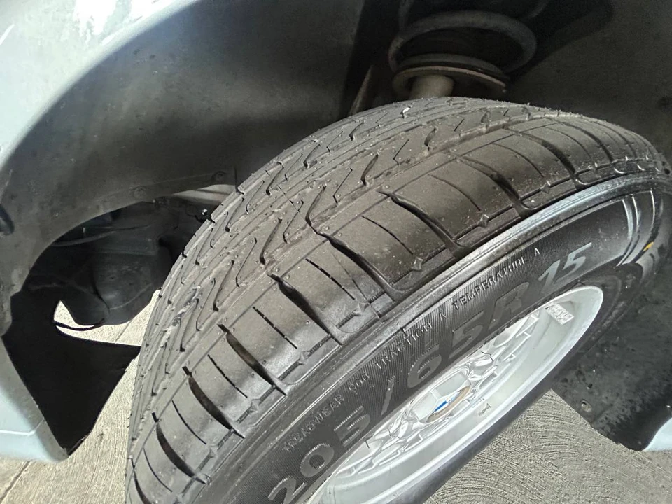 1997 BMW E39 5 Series - Image 18 of 19