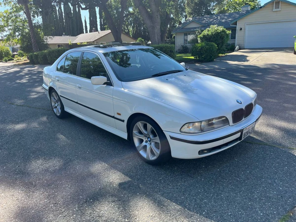 1997 BMW E39 5 Series - Image 2 of 11