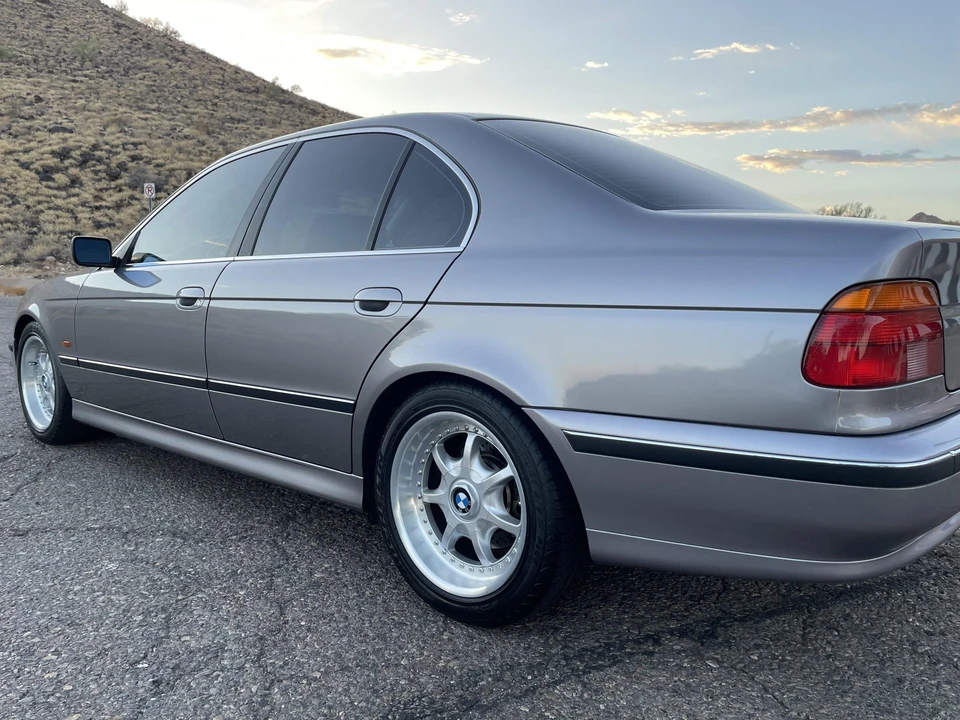 1997 BMW E39 540i - Image 29 of 31