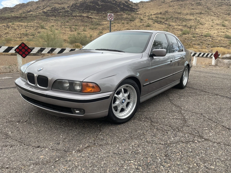 1997 BMW E39 540i - Image 14 of 31