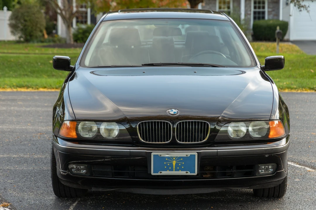 1997 BMW E39 540i - Image 2 of 31