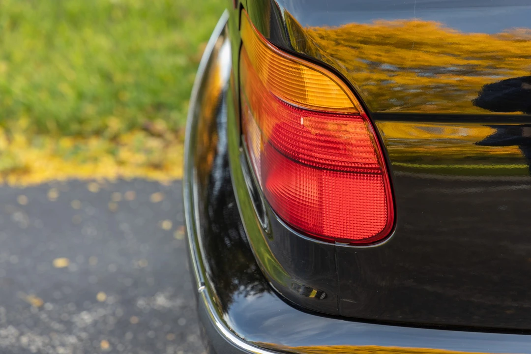 1997 BMW E39 540i - Image 24 of 31