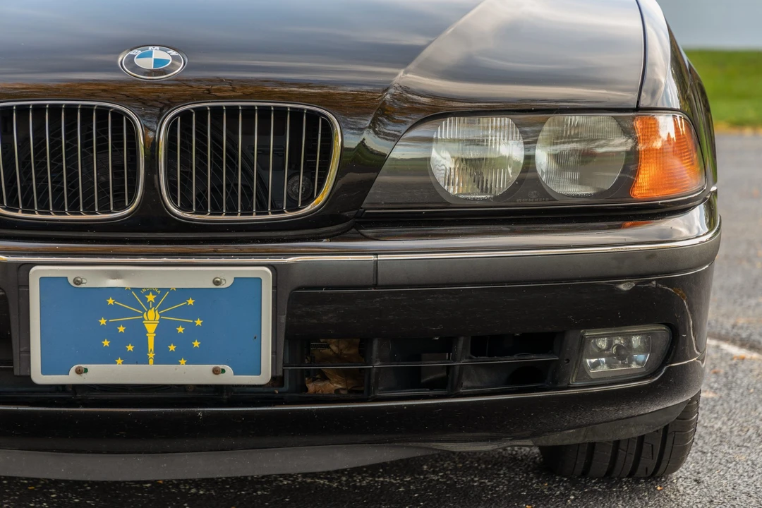 1997 BMW E39 540i - Image 10 of 31