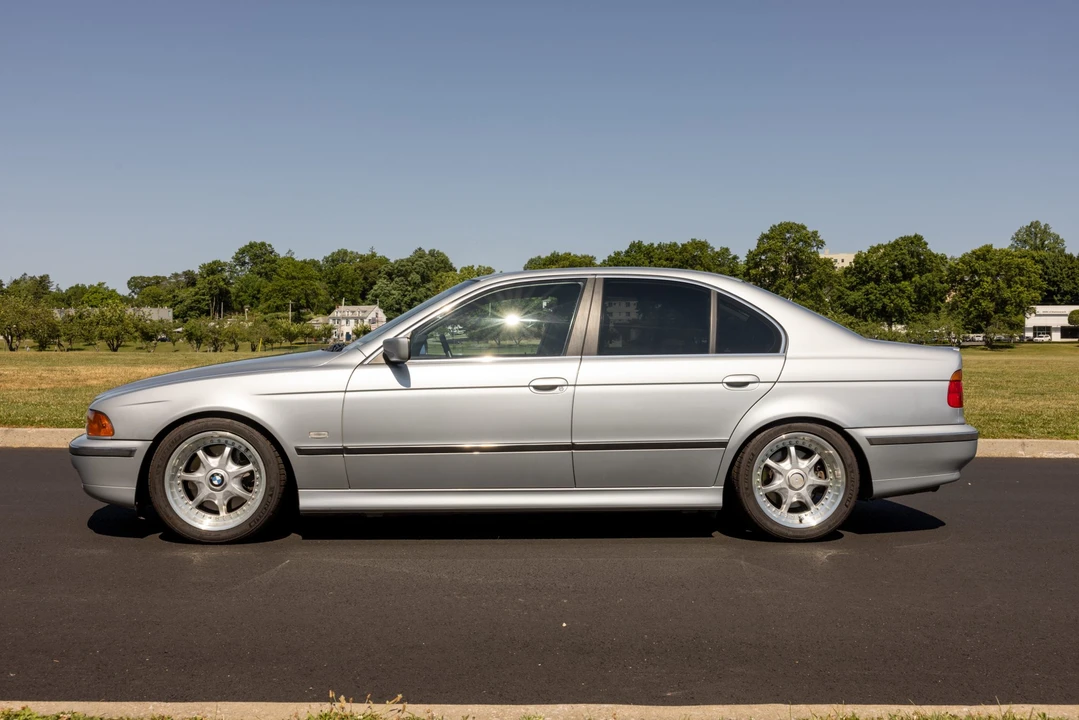 1997 BMW E39 540i - Image 3 of 31