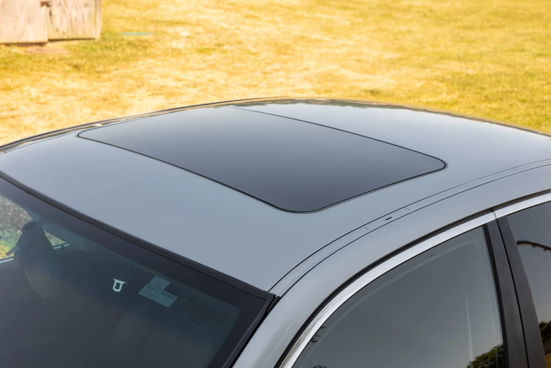 1997 BMW E39 540i - Image 30 of 31