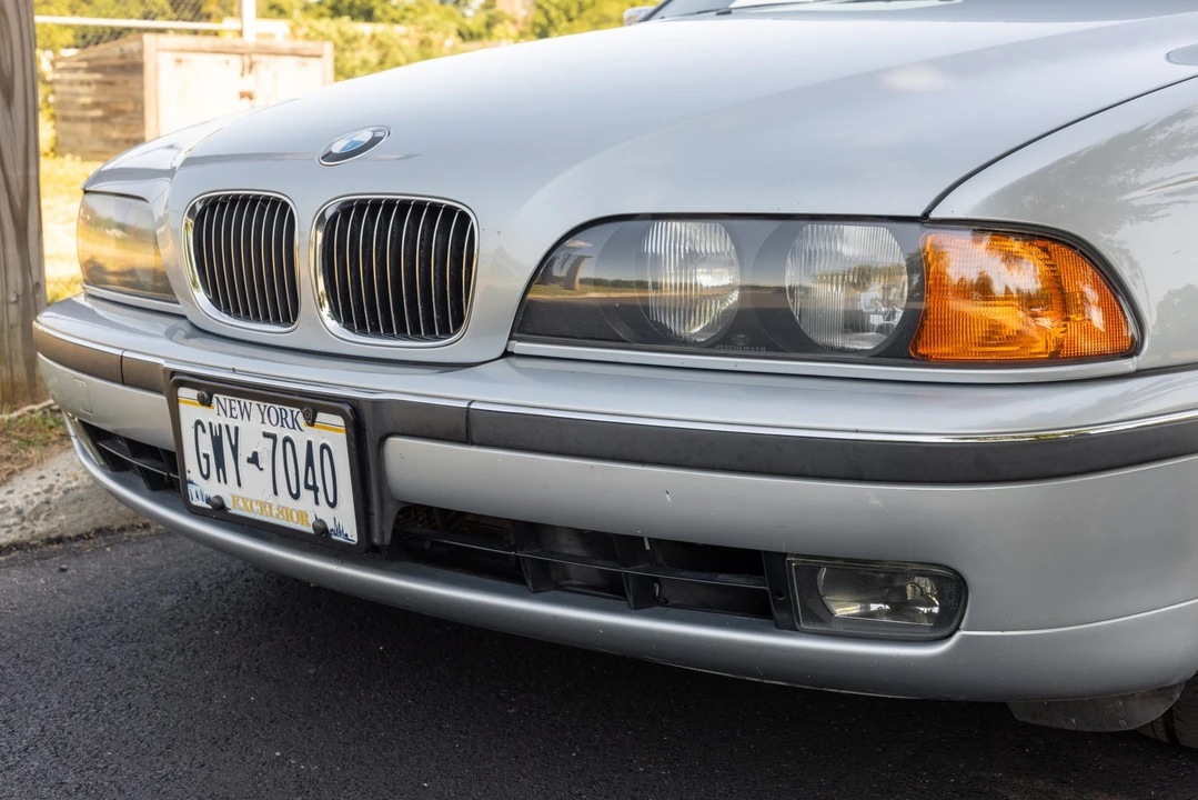 1997 BMW E39 540i - Image 17 of 31