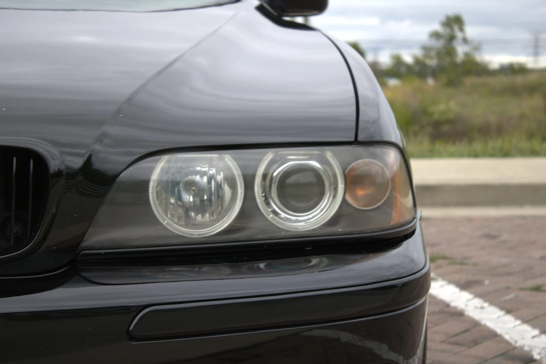 1997 BMW E39 540i - Image 26 of 31