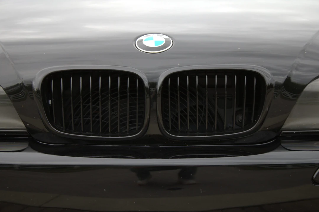 1997 BMW E39 540i - Image 21 of 31