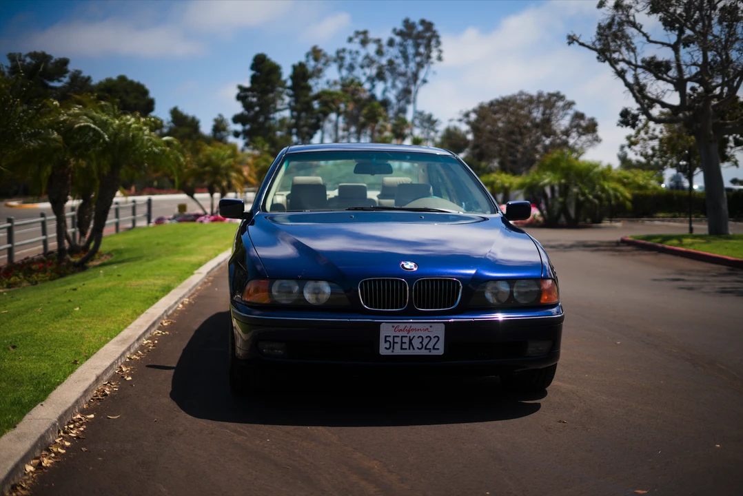 1997 BMW E39 540i - Image 2 of 31