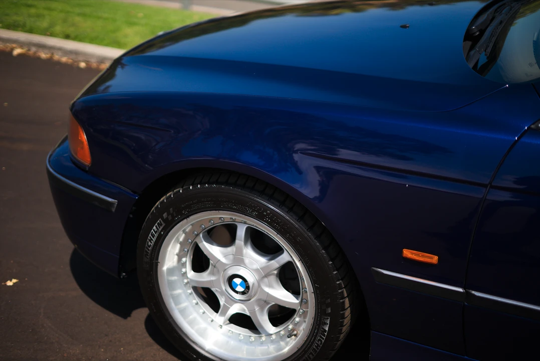 1997 BMW E39 540i - Image 17 of 31