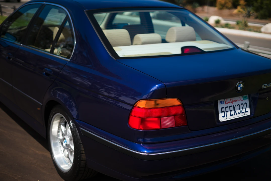 1997 BMW E39 540i - Image 30 of 31
