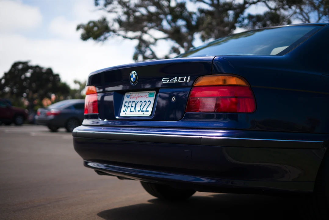 1997 BMW E39 540i - Image 28 of 31