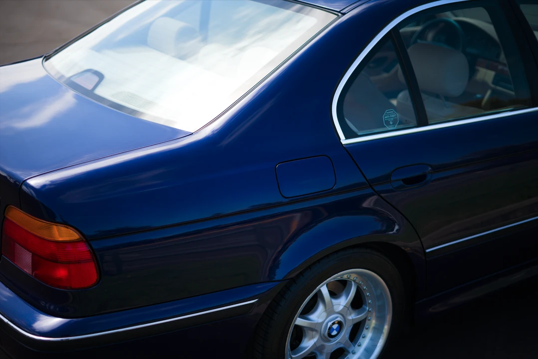 1997 BMW E39 540i - Image 23 of 31