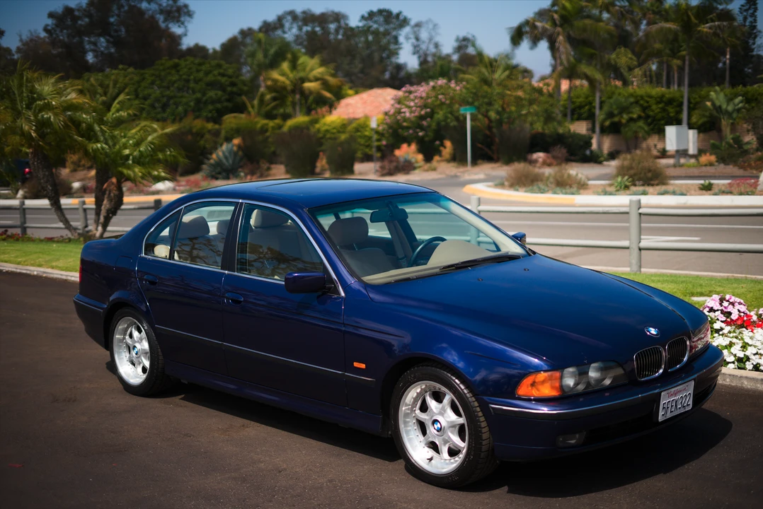 1997 BMW E39 540i - Image 12 of 31
