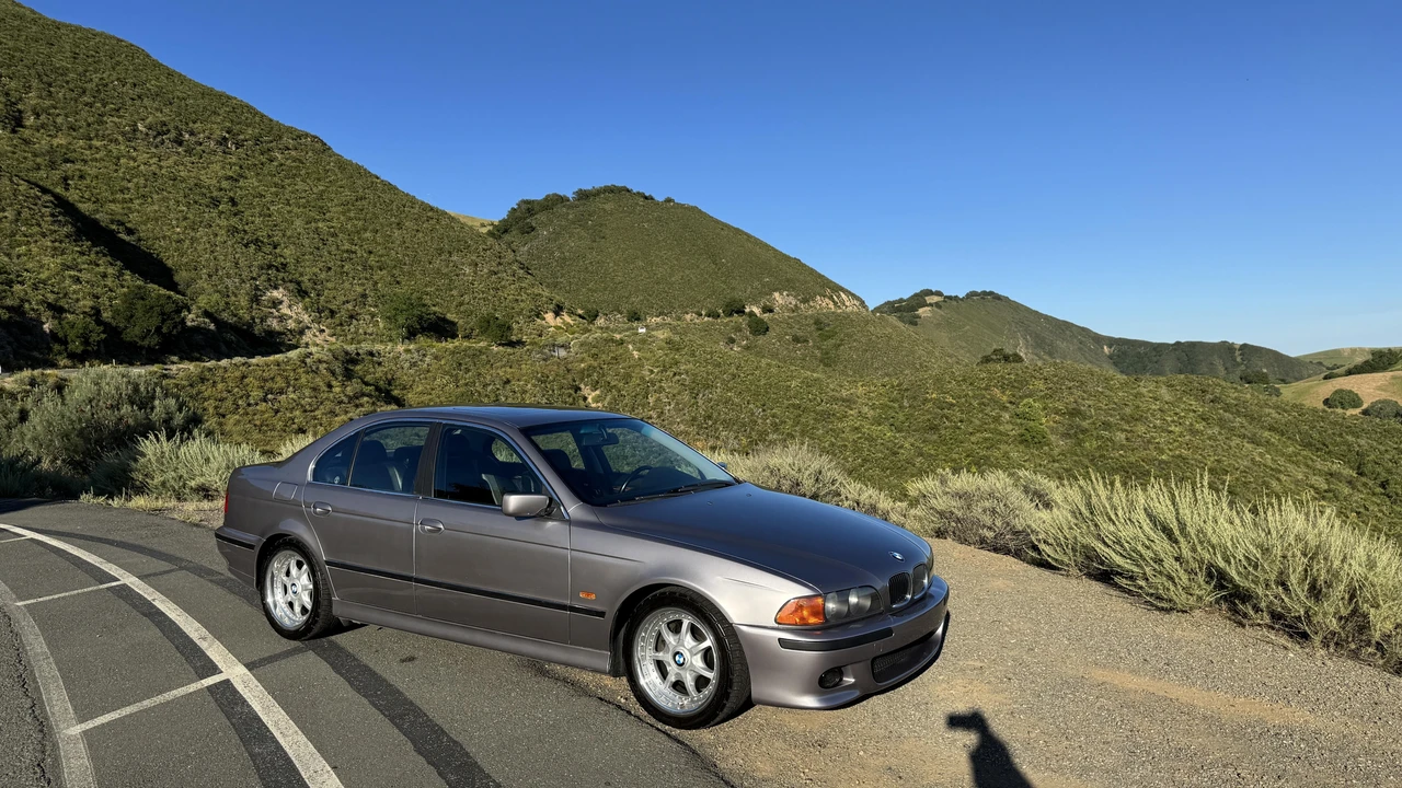 1997 BMW E39 540i - Image 2 of 31