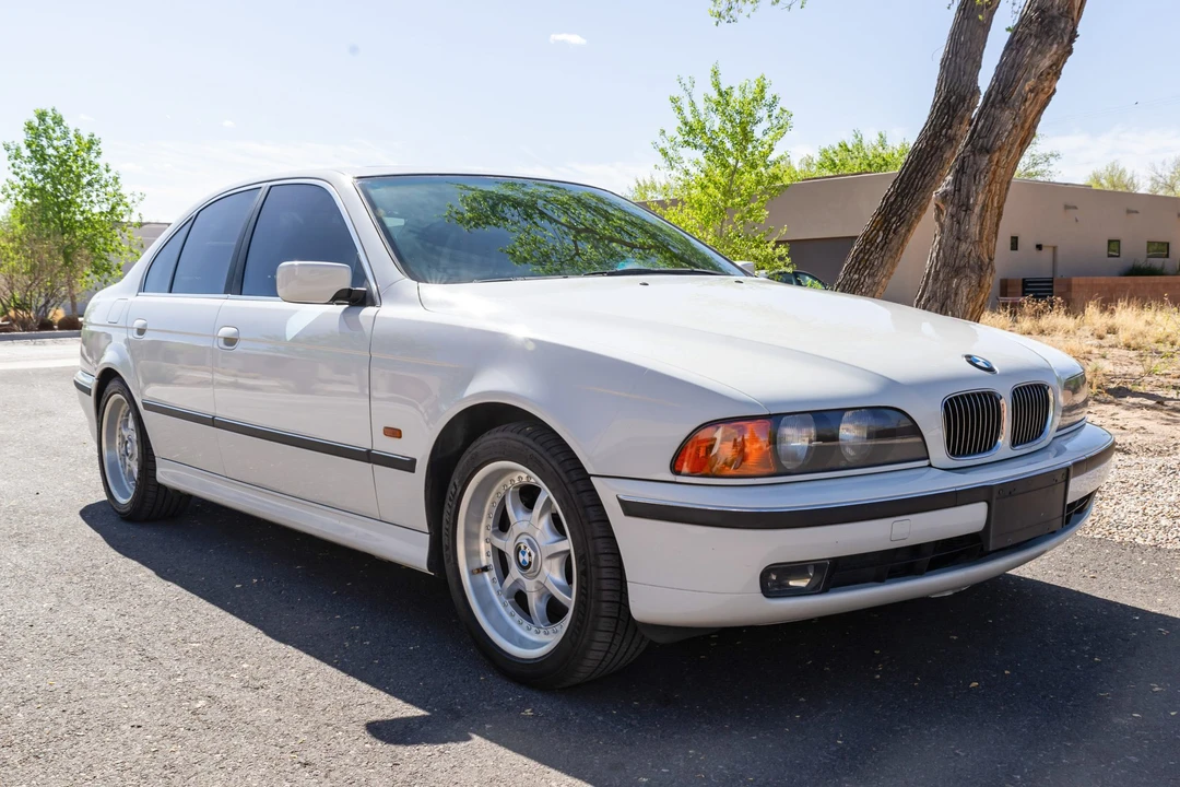 1997 BMW E39 540i - Image 7 of 31