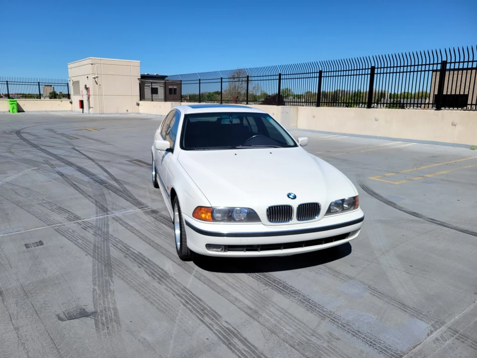1997 BMW E39 540i - Image 8 of 31