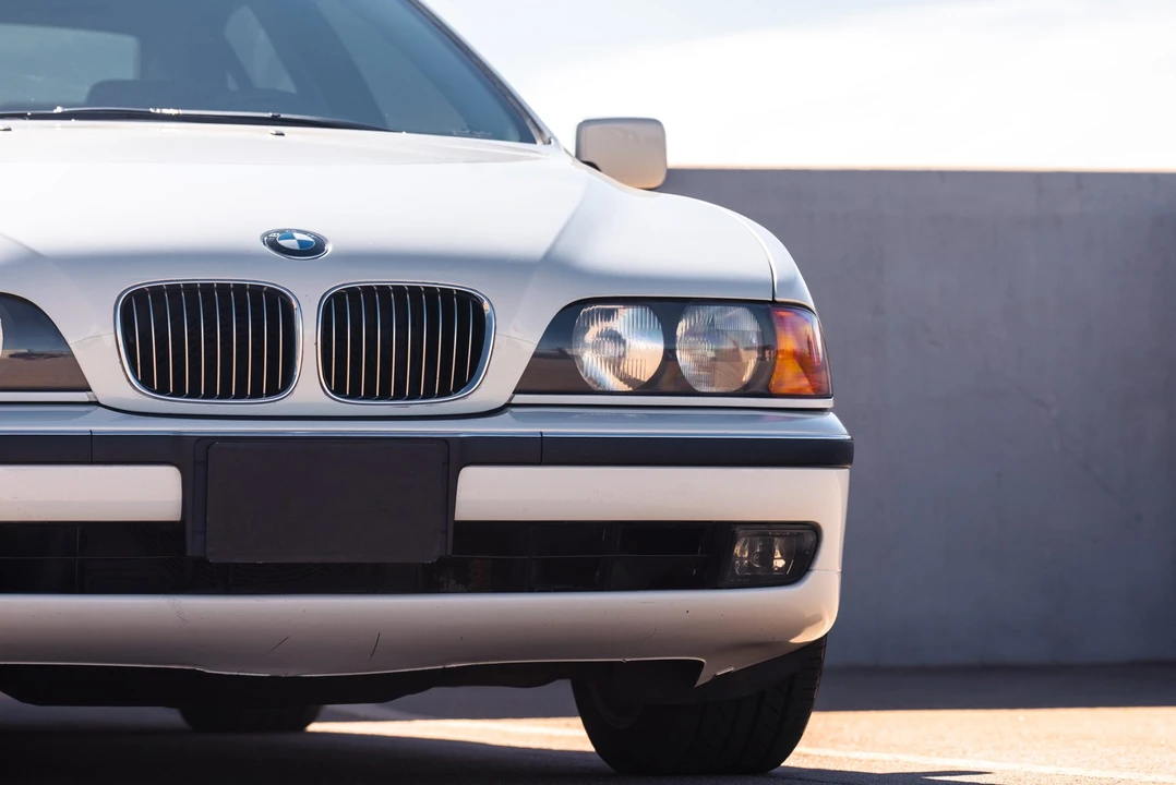 1997 BMW E39 540i - Image 30 of 31