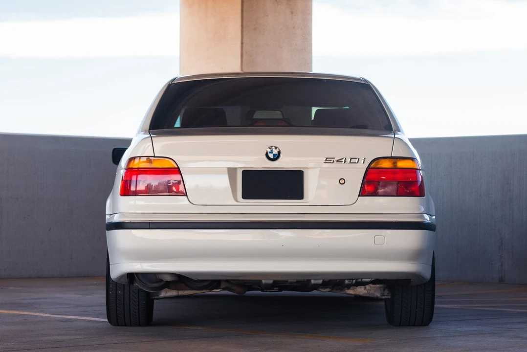 1997 BMW E39 540i - Image 13 of 31