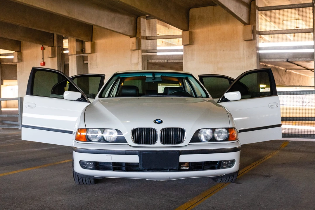 1997 BMW E39 540i - Image 20 of 31