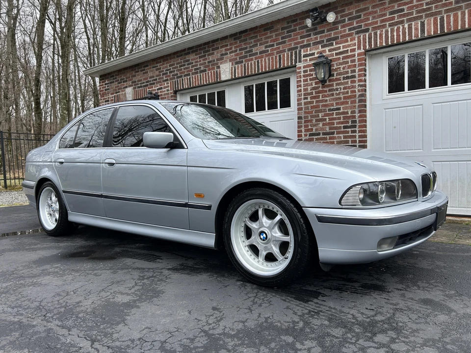 1997 BMW E39 540i - Image 7 of 31