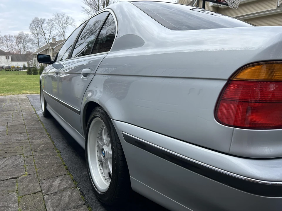1997 BMW E39 540i - Image 29 of 31