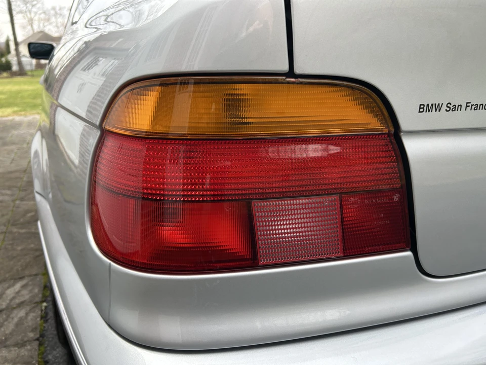 1997 BMW E39 540i - Image 27 of 31