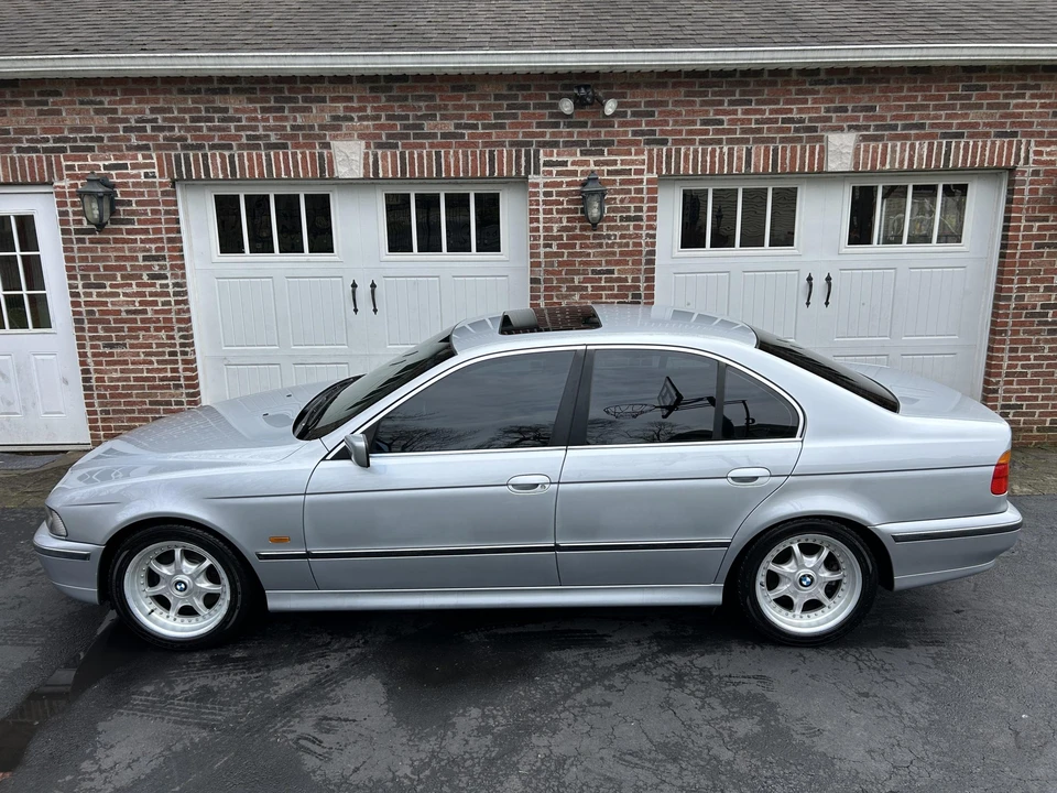 1997 BMW E39 540i - Image 15 of 31